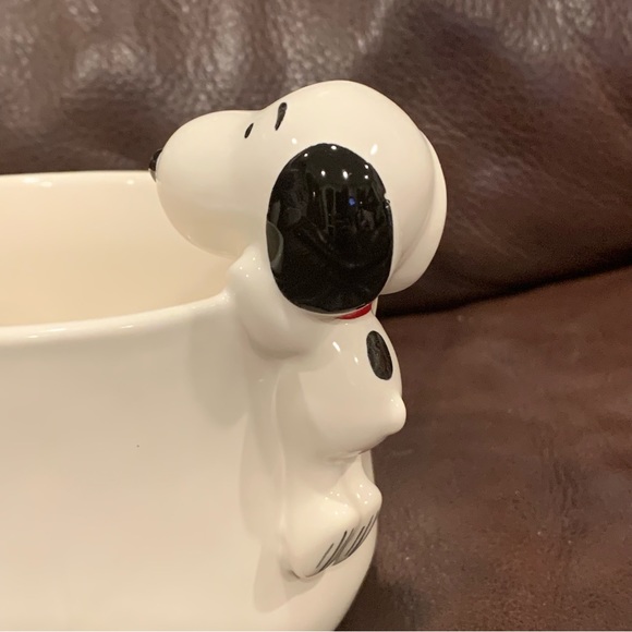 CHRISTMASTIME Oversized Figural Snoopy Mug - Rae Dunn Peanuts Christmas - Picture 11 of 13